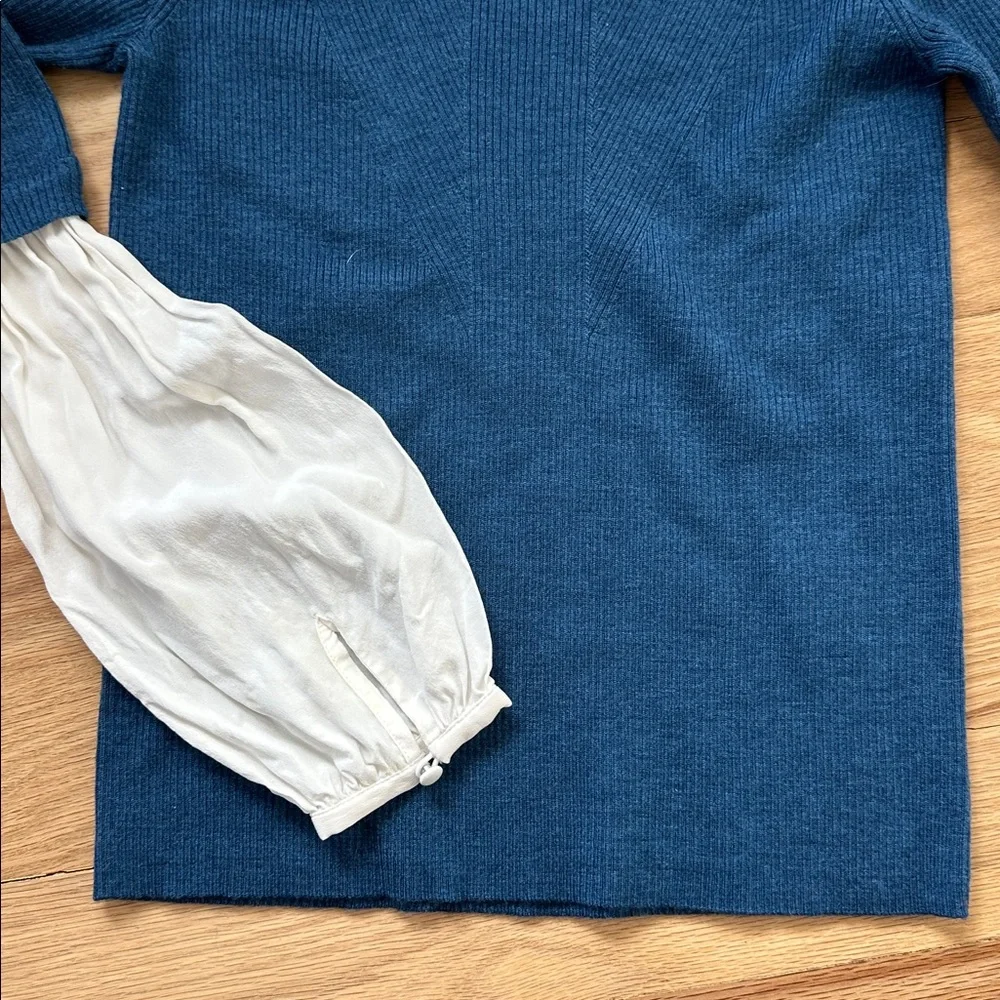 Veronica Beard mixed fabric top/ blue wool crewneck sweater & silk sleeves sz XS